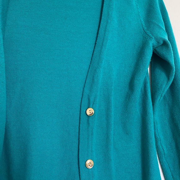 Teal, fitted cardigan with gold buttons - Picture 2 of 5